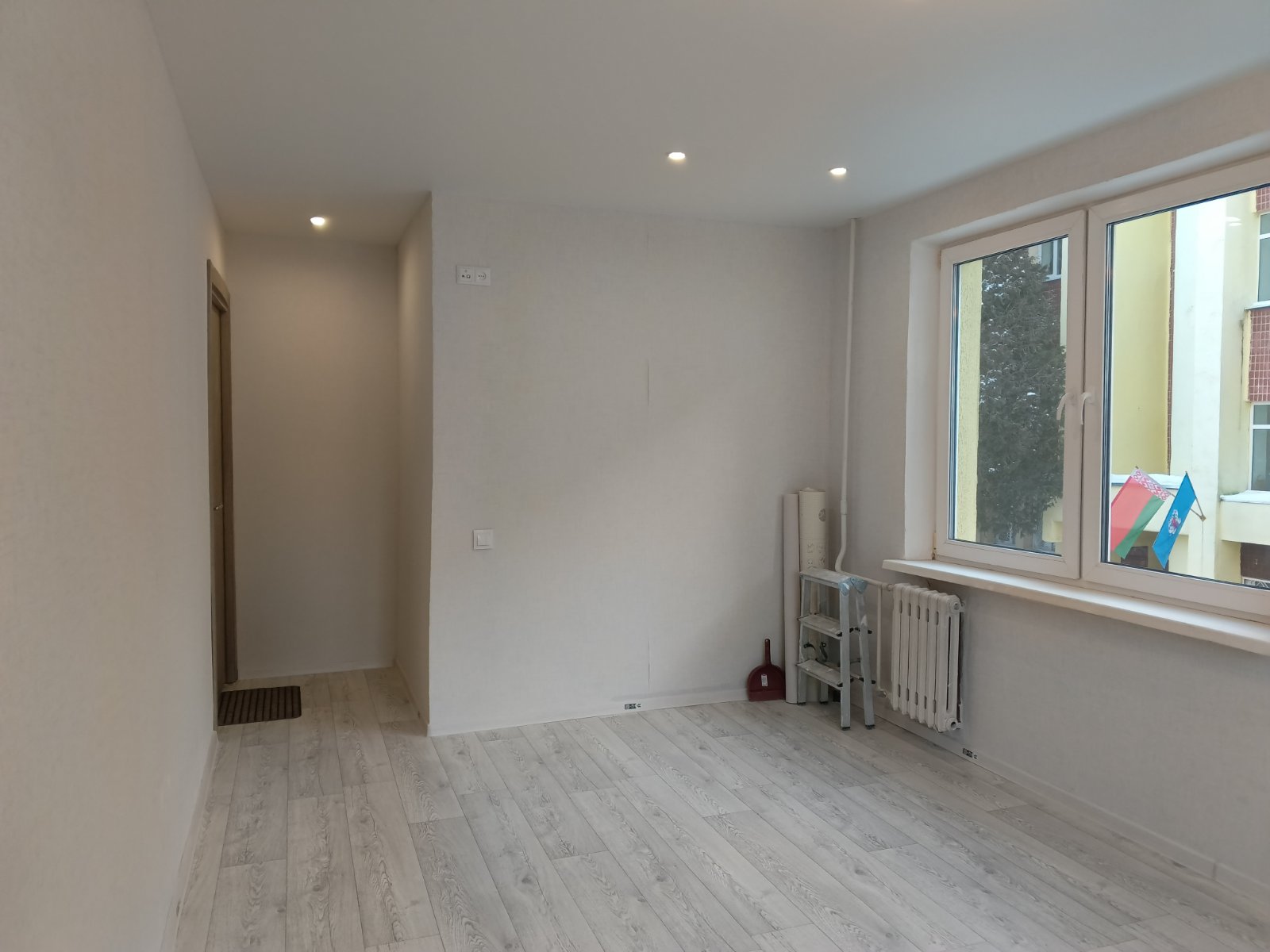 Продается двухкомнатная квартира  - продажа вторичного жилья от агентсва bir.by