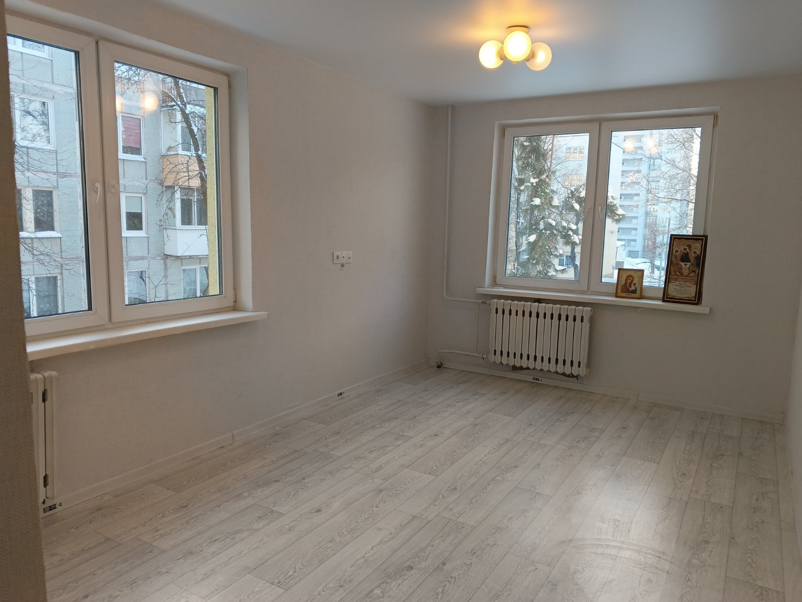 Продается двухкомнатная квартира  - продажа вторичного жилья от агентсва bir.by