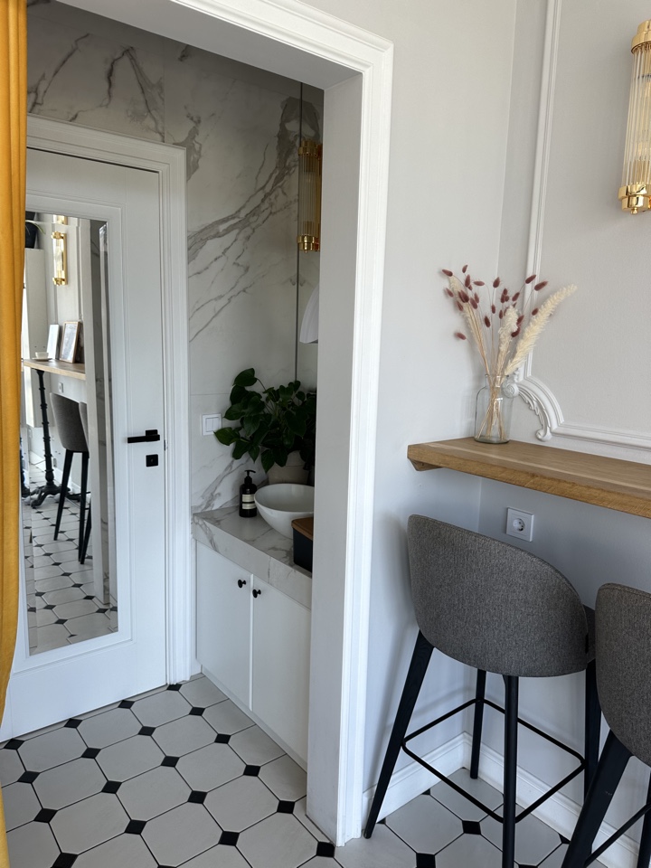 Продажа административно-торгового помещения с ремонтом и арендатором! - продажа вторичного жилья от агентсва bir.by