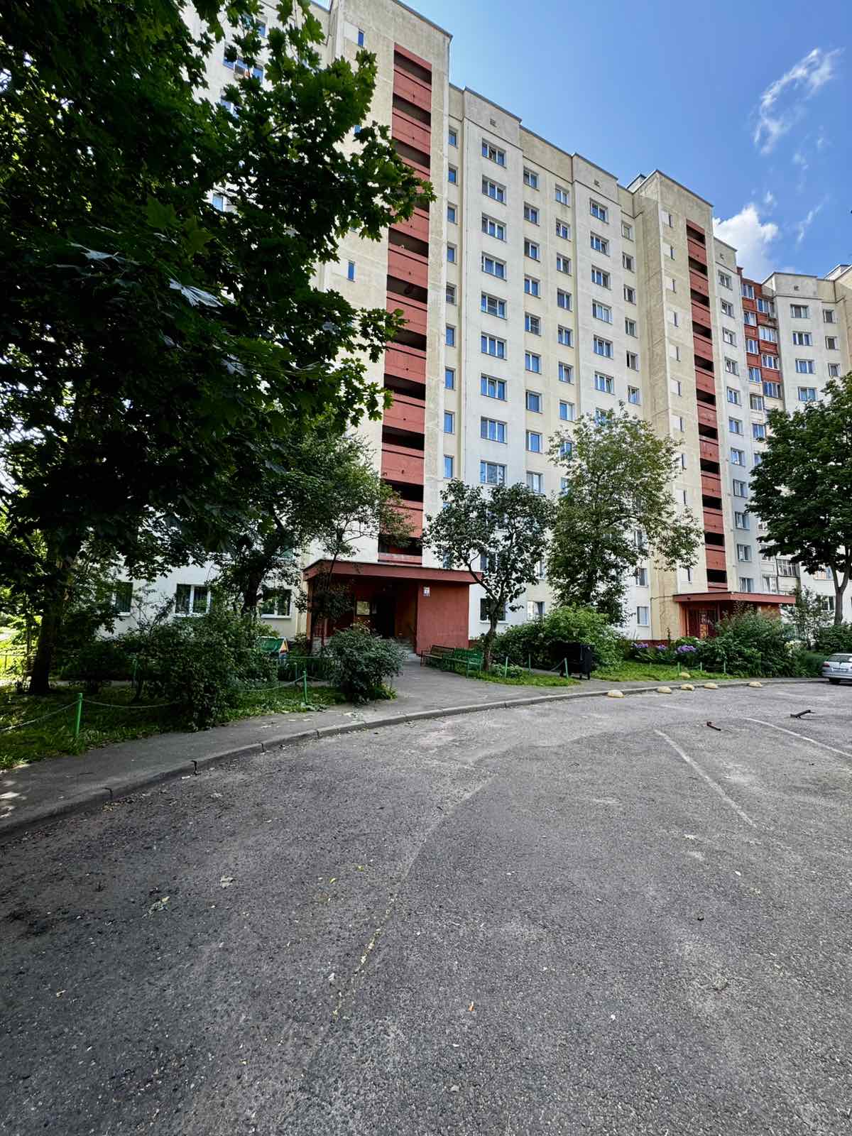 Продажа вторичного жилья от агентсва bir.by