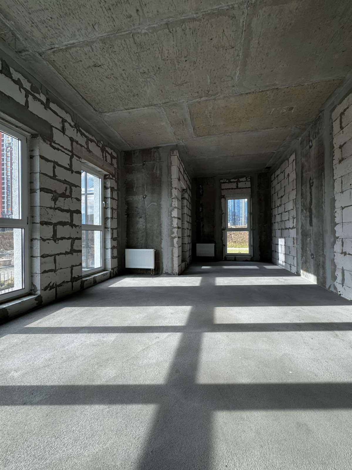 Квартира в ЖК «Минск Мир» расположена на удобном 1 этаже  - продажа вторичного жилья от агентсва bir.by