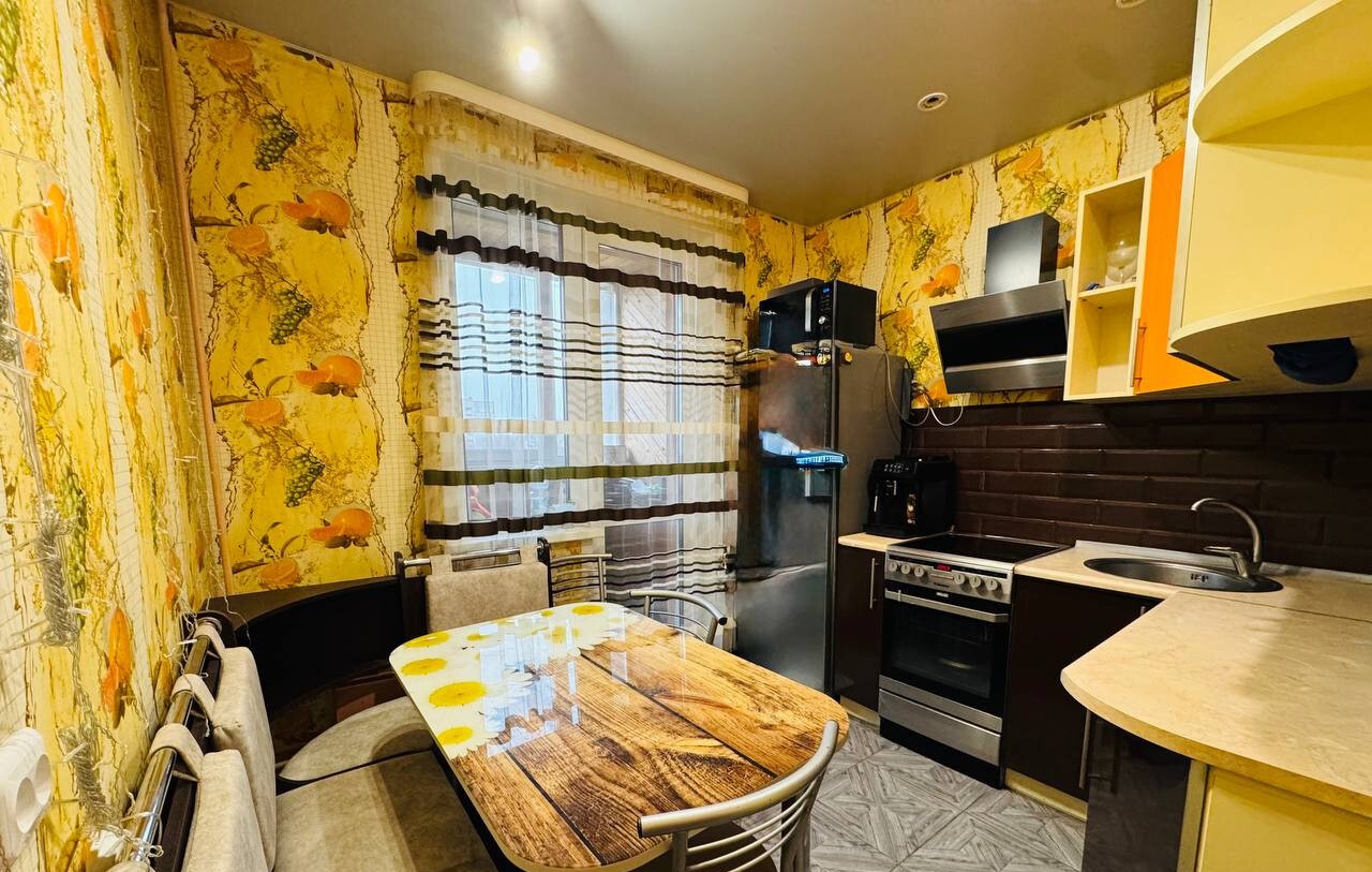 Продается однокомнатная квартира в центре Минска - продажа вторичного жилья от агентсва bir.by