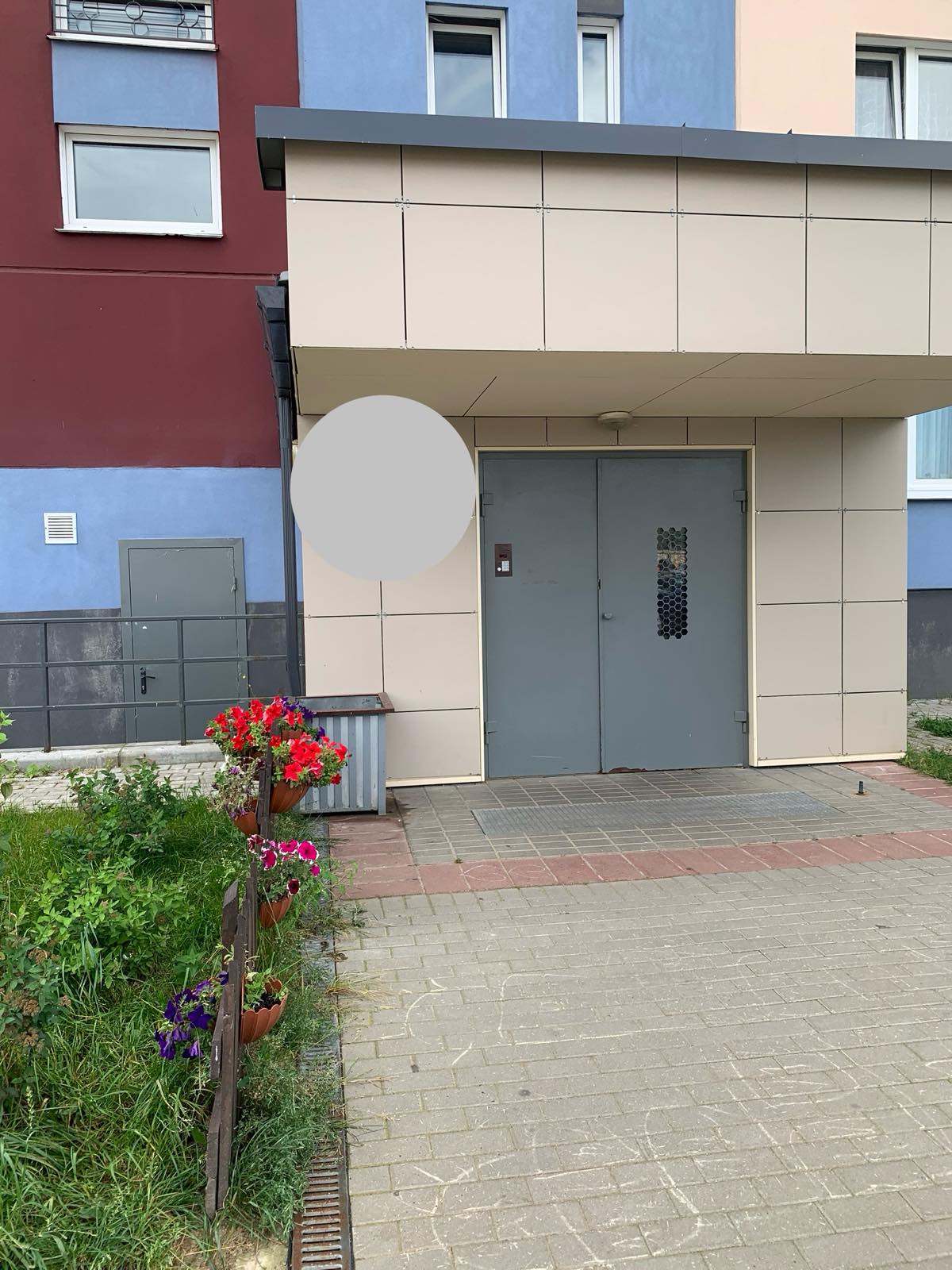 Продается 3-комнатная квартира - продажа вторичного жилья от агентсва bir.by