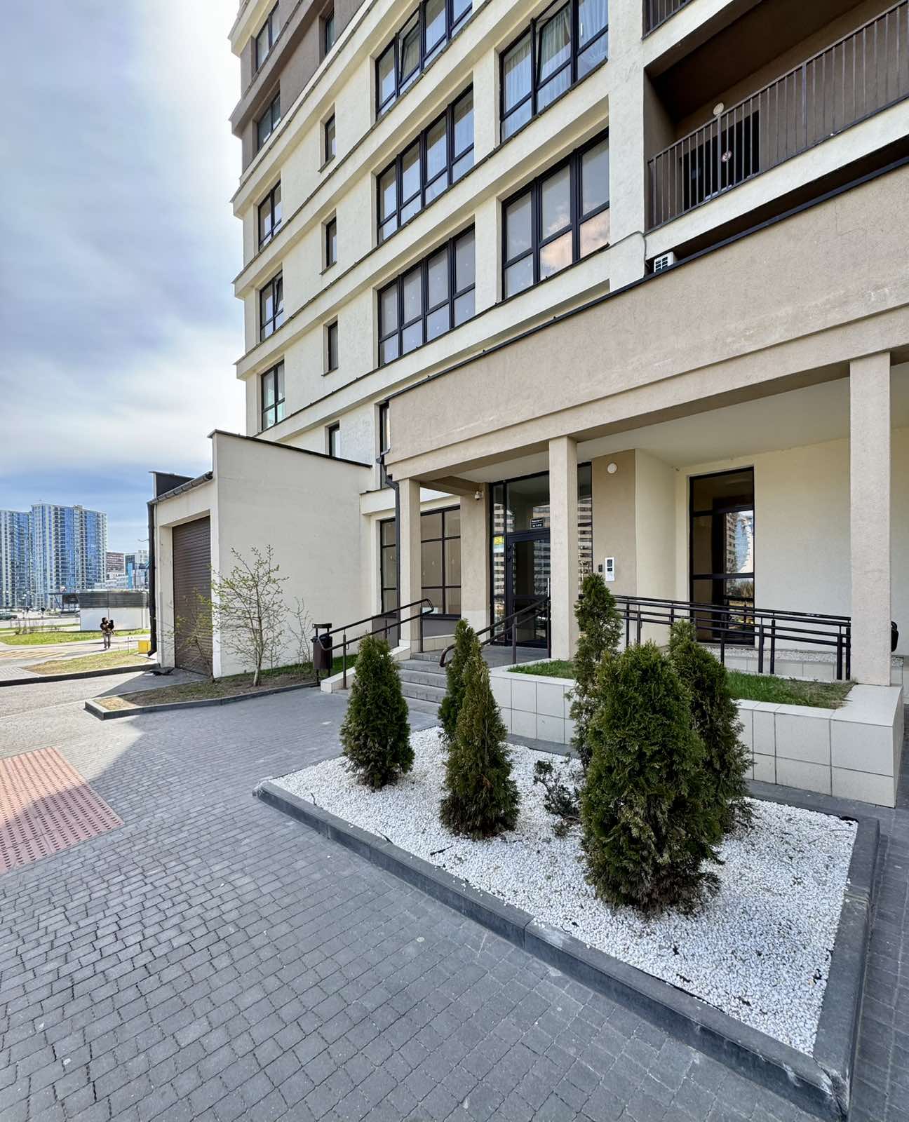 Продажа вторичного жилья от агентсва bir.by