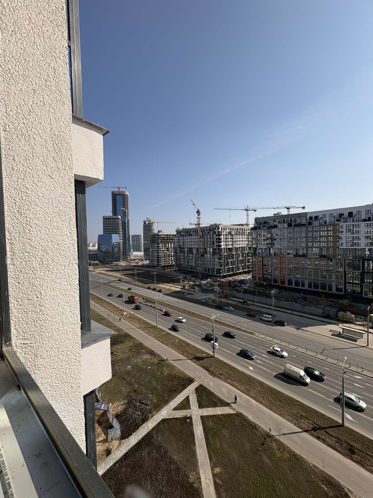 Продается отличная евро3 ком. квартира под отделку. - продажа вторичного жилья от агентсва bir.by